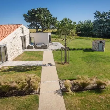 Sleeps 8 Pool Wifi