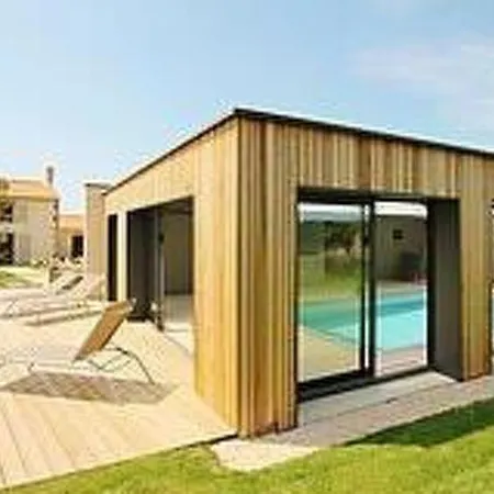 Sleeps 8 Pool Wifi Hébergement de vacances *